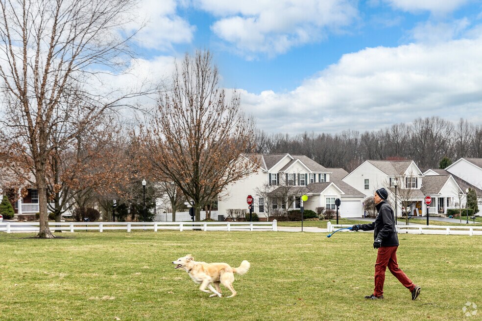 Trouville_527718_CF_073025_v01