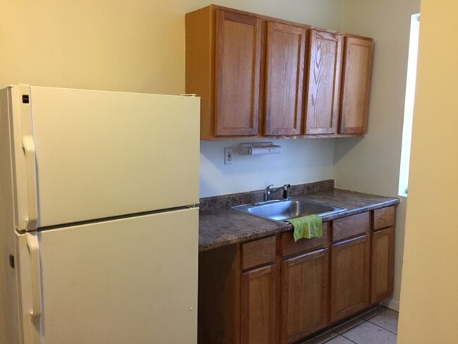 4851 S Ashland Ave unit 3R, Chicago, IL 60609 - photo 4