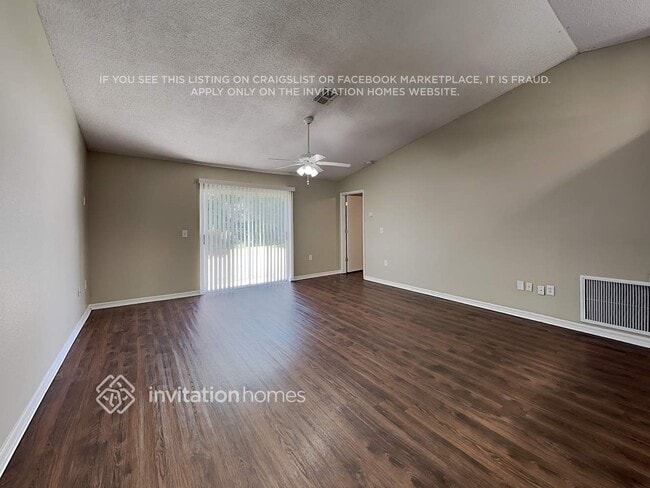 6689 Shepherd Oaks St, Lakeland, FL 33811 - photo 3