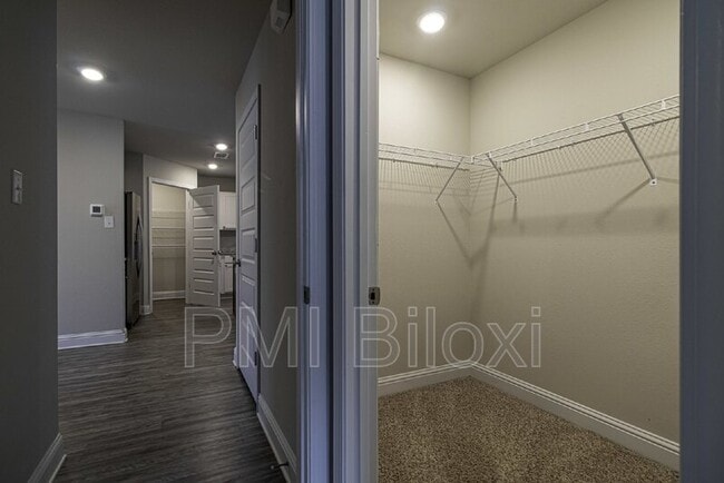 6467 Eastland Cir, Biloxi, MS 39532 - photo 3