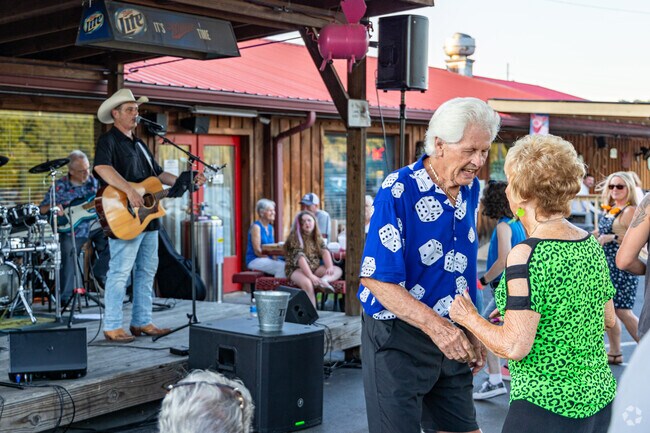 Lil Jo's BBQ has dance nights with live music.