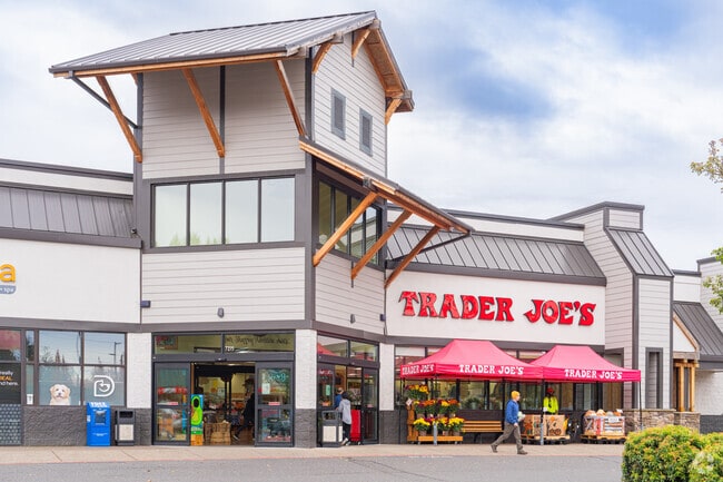 Trader Joe's is in the central shopping hub of Garden Home-Whitford, offering easy access to everyday groceries.