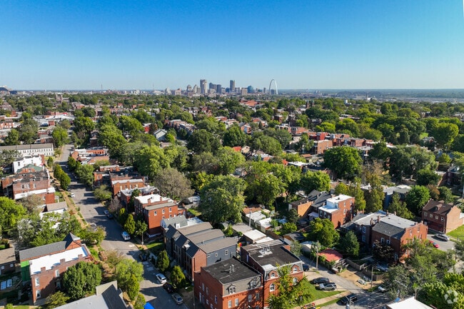 Aerial view of Benton Park with St. Louis downtown in the background.