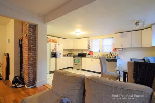 505 Washington St unit 2C, Brighton, MA 02135 - photo 4