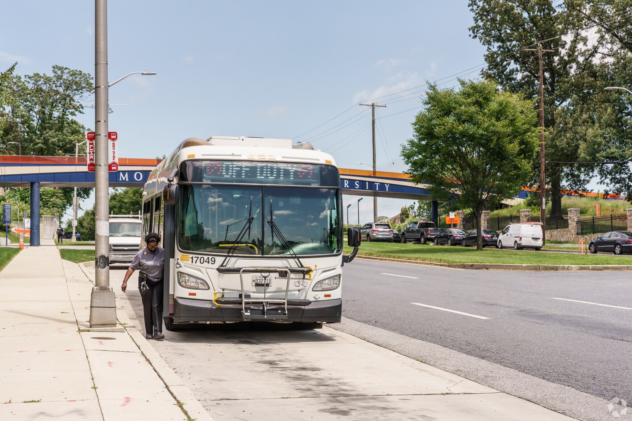 Hillen residents can easily hop one of the many public buses from Morgan University's campus.