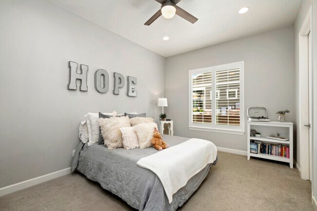 6104 Summerfields Pkwy, Timnath, CO 80547 - photo 7