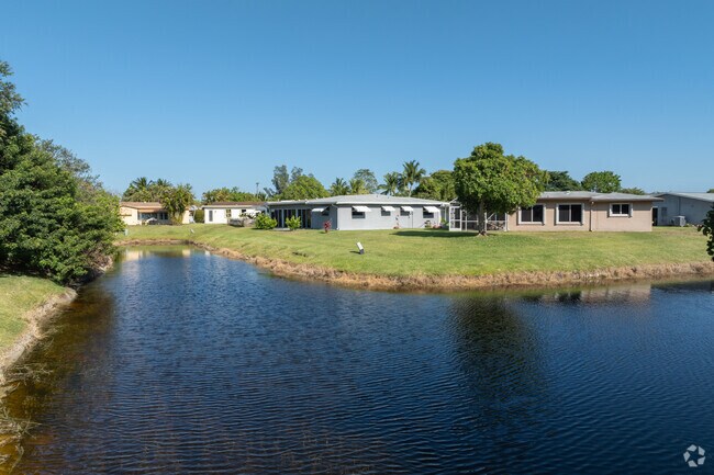 Paradise Gardens has waterfront properties available in the neighborhood.