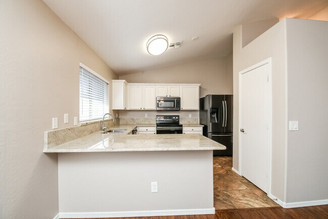 3731 S Conestoga Rd, Apache Junction, AZ 85119 - photo 7