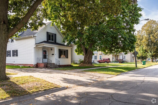 Older homes line a residential street in the South Unified Broadway neighborhood.