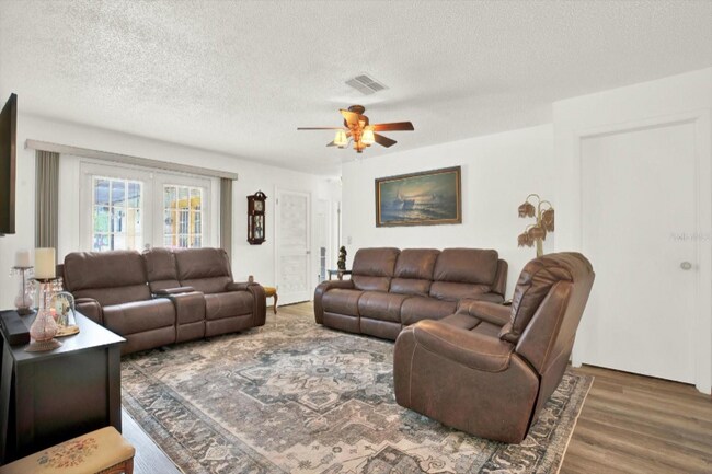 11256 Holbrook St, Spring Hill, FL 34609 - photo 4