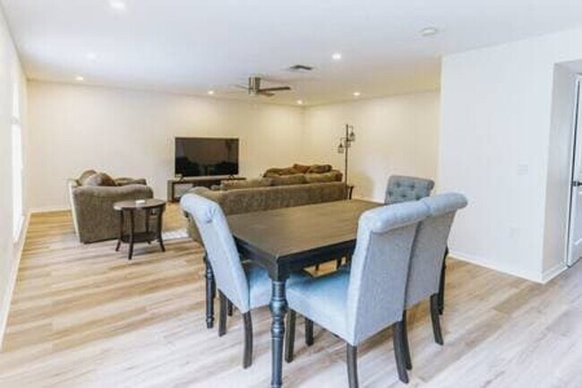 25 Prince John Ln unit ID1252443P, Palm Coast, FL 32164 - photo 3