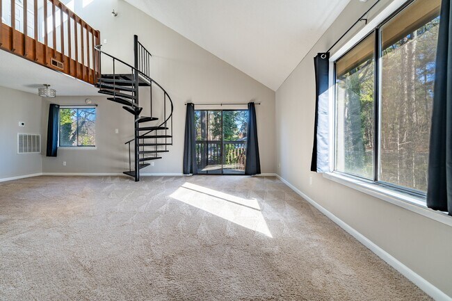 3089 Huntleigh Dr unit B-3089, Raleigh, NC 27604 - photo 2