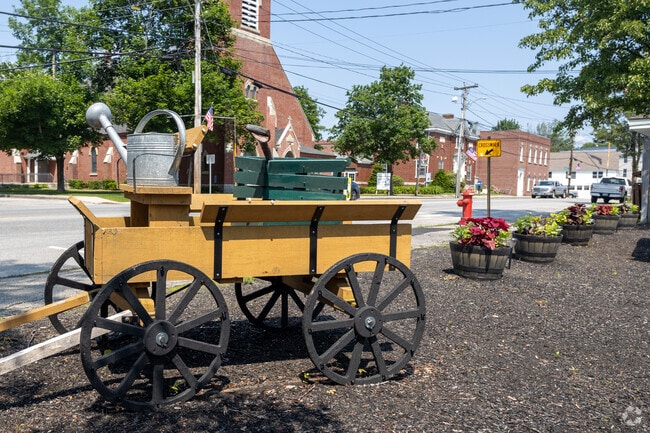 Farmington exudes a charmingly quaint atmosphere, inviting visitors to explore its unique character.