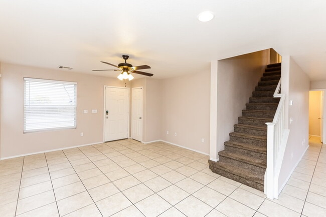 10425 Concetta Ave, Las Vegas, NV 89129 - photo 6