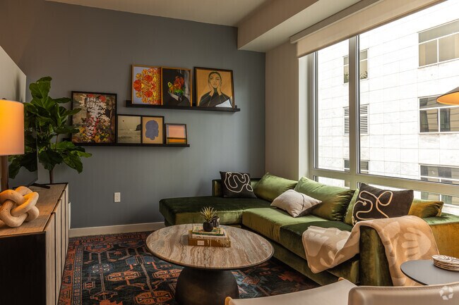 Amara, Portland, OR 97209 - photo 5