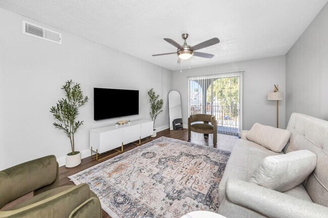 4404 W Kennedy Blvd unit ID1369907P, Tampa, FL 33609 - photo 6