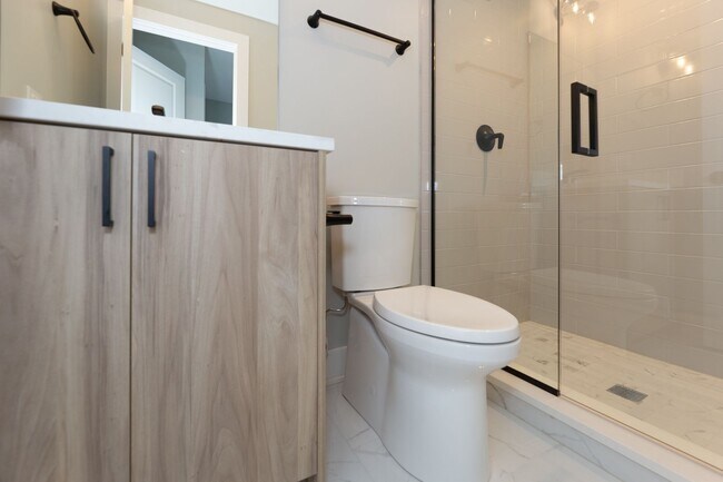 2457 W Logan Blvd unit 1, Chicago, IL 60647 - photo 6