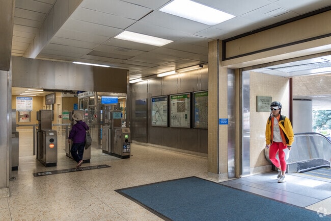 Rockridge BART Station serves as a vital transportation gateway for Upper Rockridge residents.