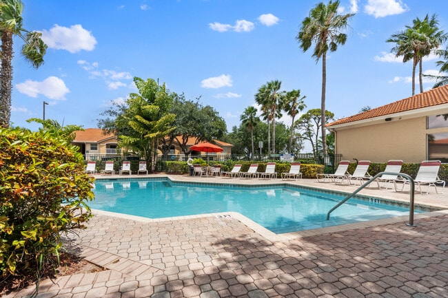 Palm Springs Apartments, Palm Springs, FL 33406 - photo 4