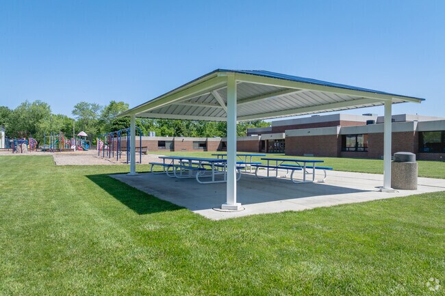 Monclova Primary is ready for lunch.