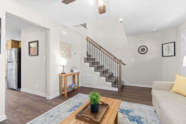 867 Central Ave unit ID1367382P, Clarksville, TN 37040 - photo 3