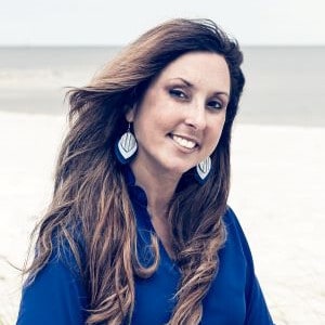 Amanda Coates