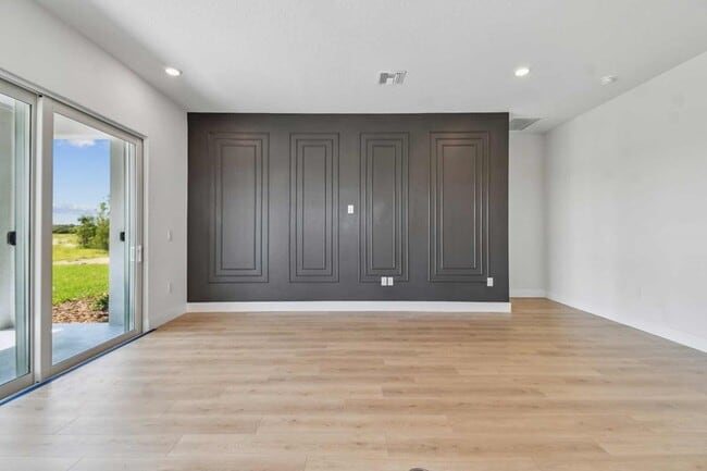 18172 Foxtail Loop unit 36452772, Venice, FL 34293 - photo 7