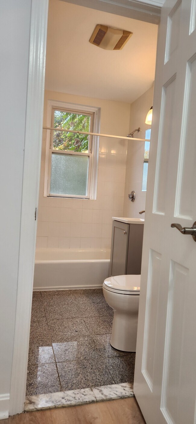 110 Brainerd Rd unit 5, Allston, MA 02134 - photo 3