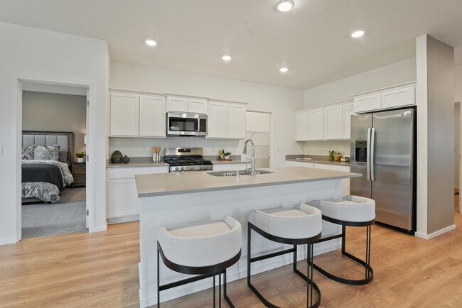 1226 N High Desert Dr unit 38572006, Deer Park, WA 99006 - photo 4