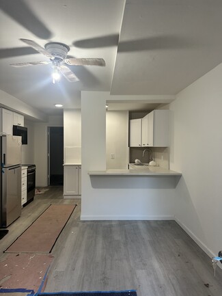 2268 46th St Unit 1, Astoria, NY 11105