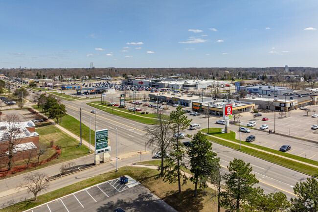 Shopping and dining along West Saginaw brings many from across Lansing to Waverly.
