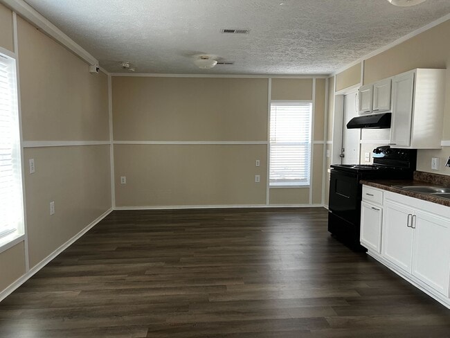 709 N Collins Fwy, Howe, TX 75459 - photo 2