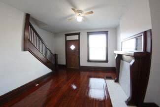 2492 Summit St, Columbus, OH 43202