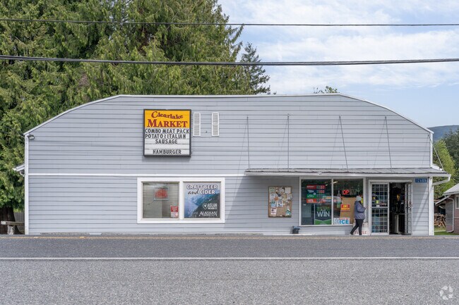 Clear Lake residents head to Clear Lake Market for all their grocery needs and more.