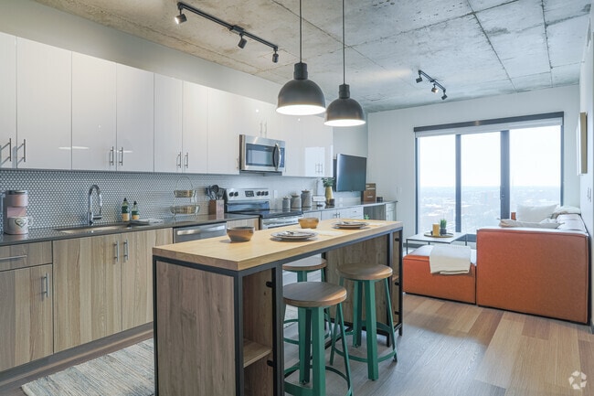 4 BR, 2 BA - Kitchen