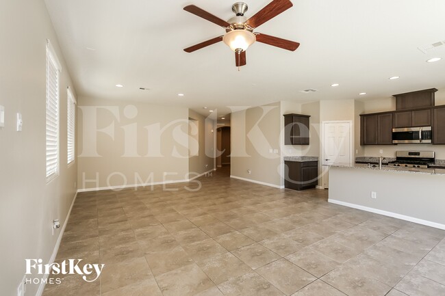 5636 Alitak Bay St, North Las Vegas, NV 89081 - photo 5