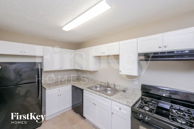 873 White Oak Dr, Forest Park, GA 30297 - photo 7