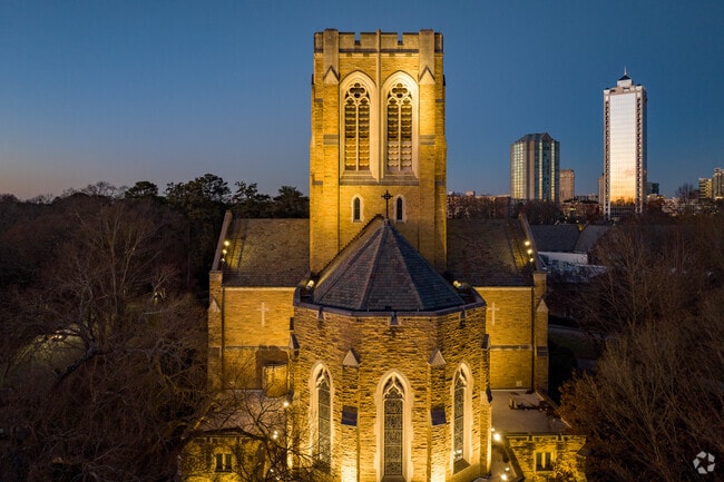 The Cathedral Preschool serves PreK and Kindergarten students.