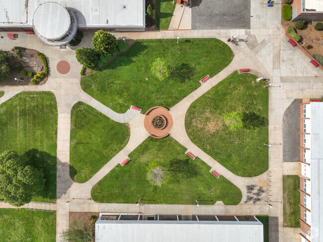 A birds eye view of the courtyard at Challenger Early College High School.