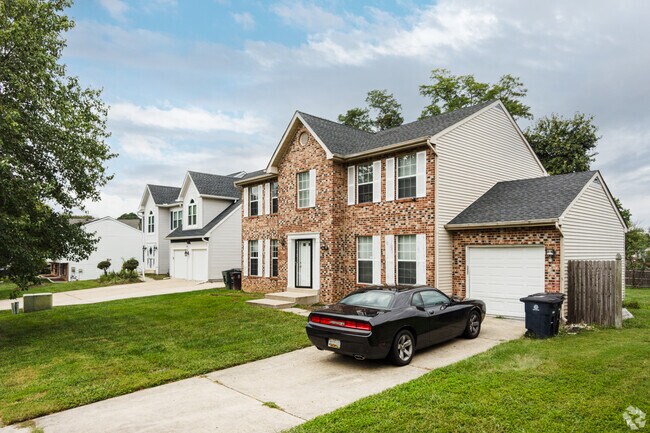 Forget about the hustle and bustle of city life and relax a little in Summerfield.