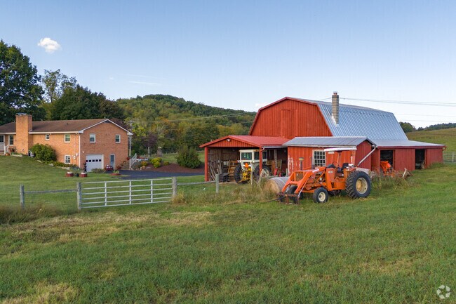 Plum Creek provides a comfortable and inviting environment for families to call home.