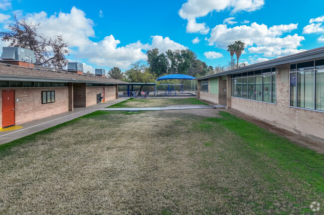 At Sunland Elementary, Phoenix students embark on an enriching educational journey.