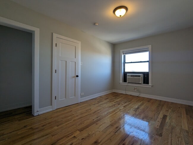 557 W Arlington Place unit 5, Chicago, IL 60614 - photo 7