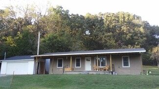 13680 Deer Path Cir, Neosho, MO 64850