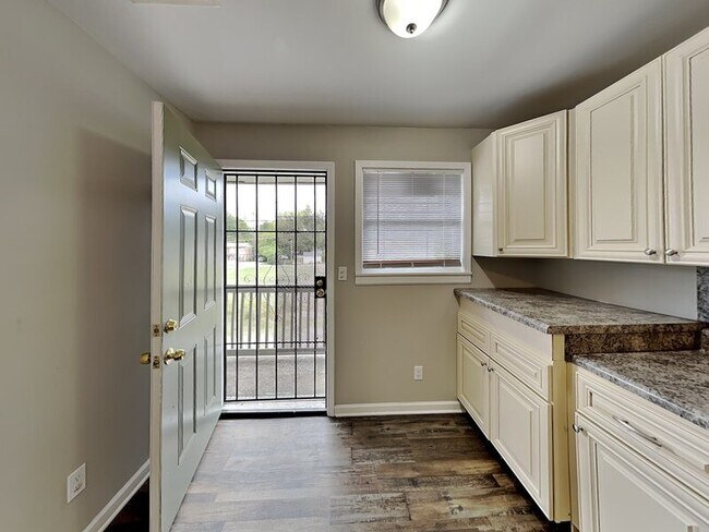 7745 Madrid Ave unit D, Birmingham, AL 35206 - photo 5