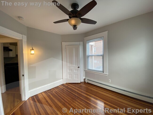 56 Hancock St unit 3, Cambridge, MA 02139 - photo 5