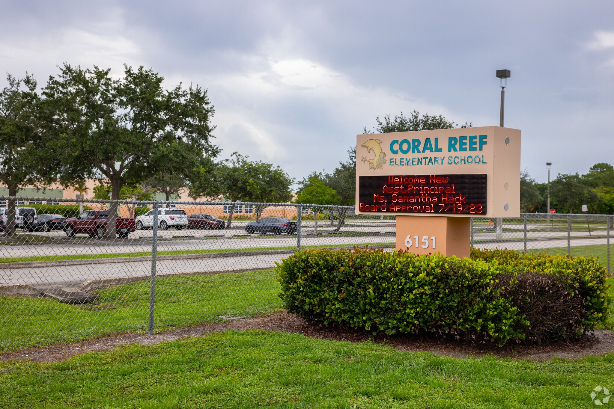 Coral Reef Elementary school signage.