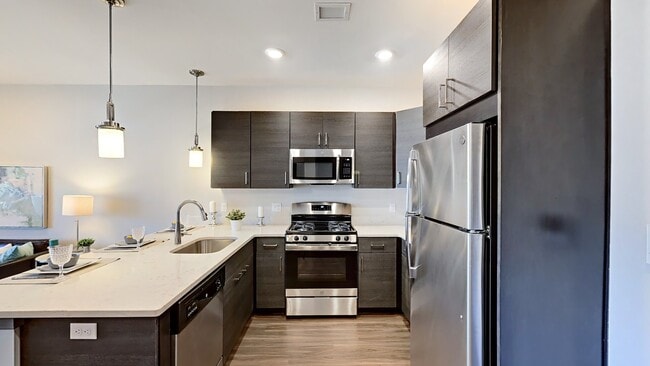 University Square North, Salem, MA 01970 - photo 4