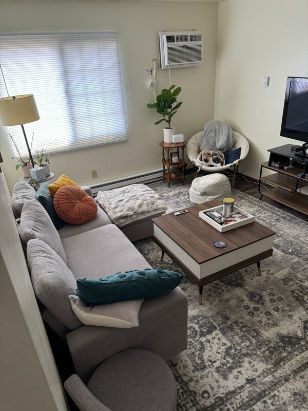 454 W Dayton St, Madison, WI 53703