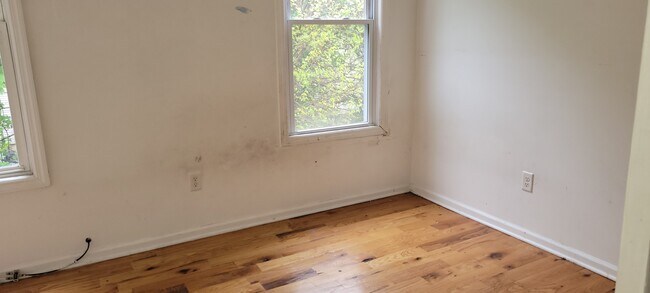 654 S 19th St unit 1, Newark, NJ 07103 - photo 6